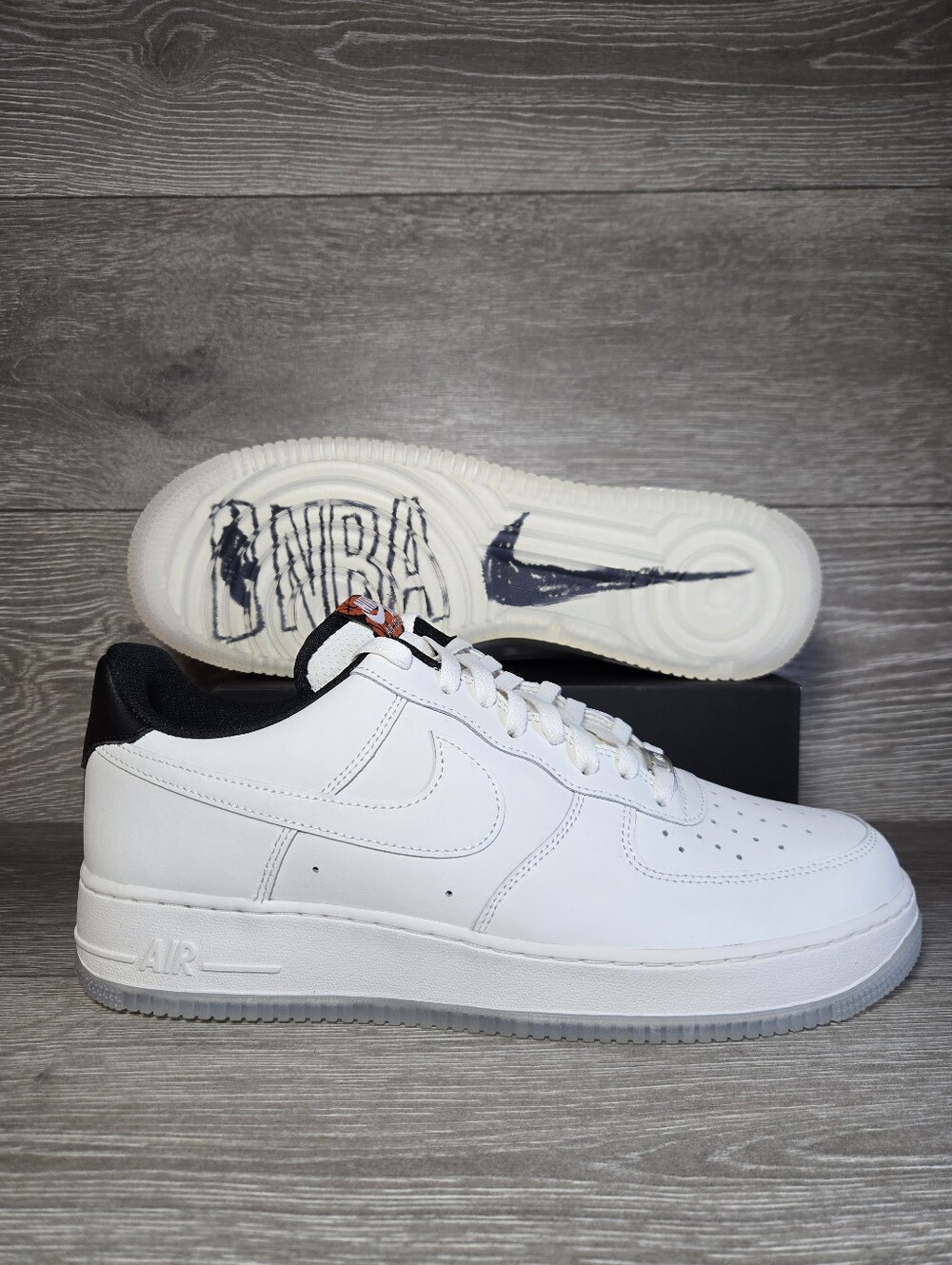 Nike Air Force 1 Low White Black Accent